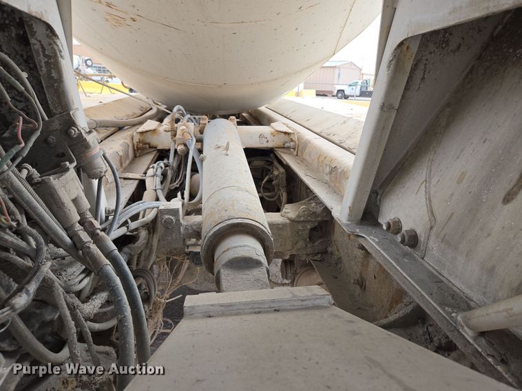 image for item EI4156 2008 Kenworth W900 ready mix truck