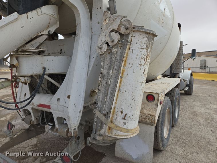 image for item EI4156 2008 Kenworth W900 ready mix truck