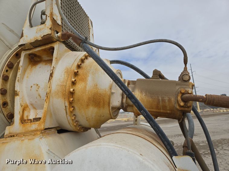 image for item EI4156 2008 Kenworth W900 ready mix truck