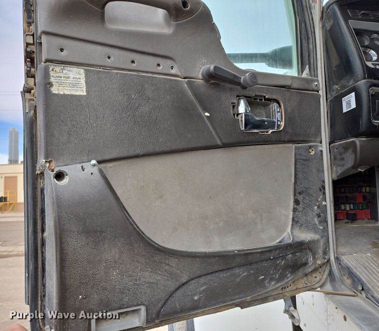 image for item EI4156 2008 Kenworth W900 ready mix truck