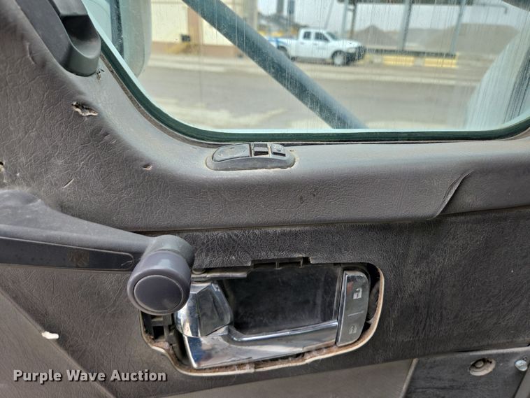 image for item EI4156 2008 Kenworth W900 ready mix truck