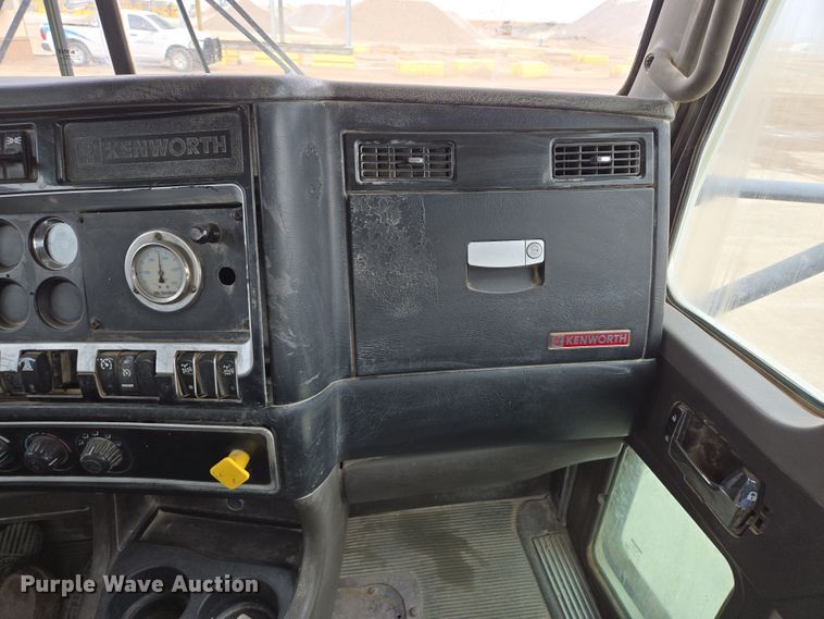 image for item EI4156 2008 Kenworth W900 ready mix truck