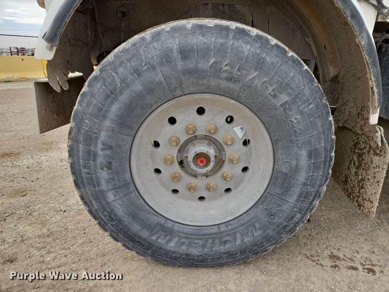 image for item EI4156 2008 Kenworth W900 ready mix truck