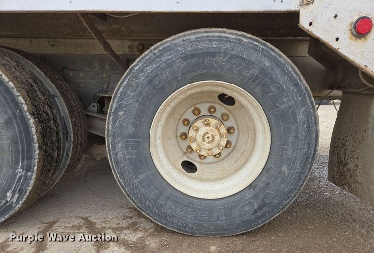 image for item EI4156 2008 Kenworth W900 ready mix truck