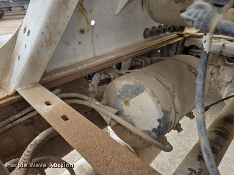 image for item EI4157 2007 Kenworth W900 ready mix truck