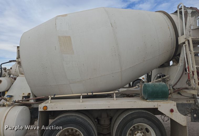 image for item EI4157 2007 Kenworth W900 ready mix truck