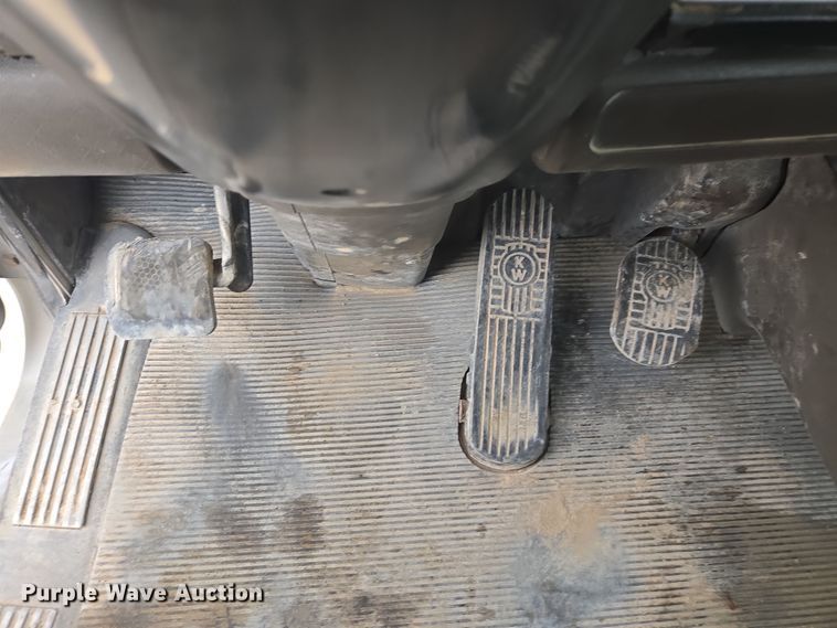 image for item EI4157 2007 Kenworth W900 ready mix truck