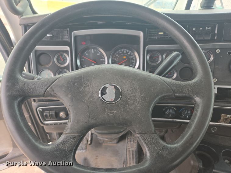 image for item EI4157 2007 Kenworth W900 ready mix truck