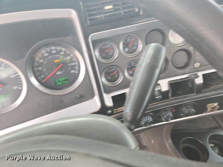 image for item EI4157 2007 Kenworth W900 ready mix truck