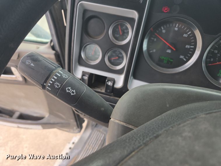 image for item EI4157 2007 Kenworth W900 ready mix truck