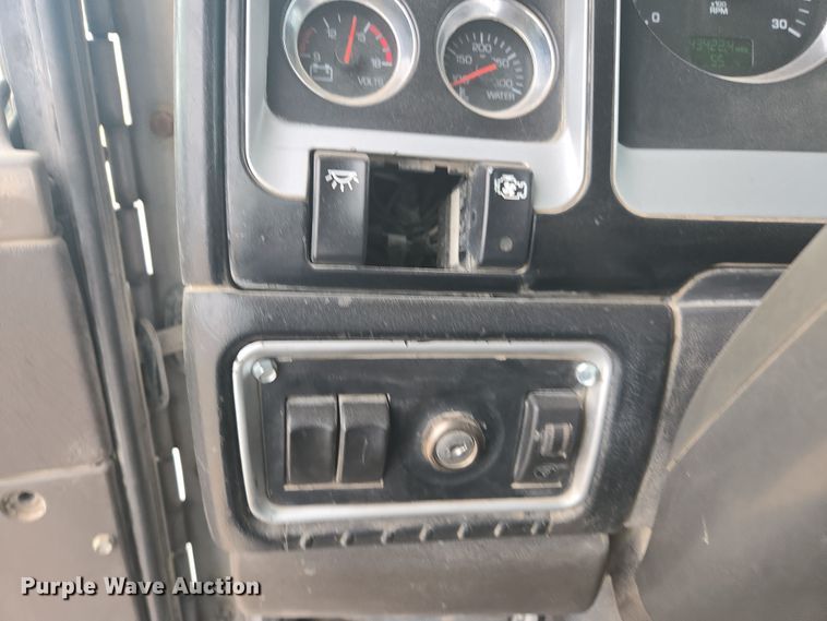 image for item EI4157 2007 Kenworth W900 ready mix truck