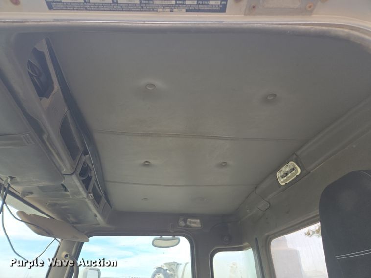 image for item EI4157 2007 Kenworth W900 ready mix truck