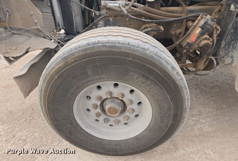 image for item EI4157 2007 Kenworth W900 ready mix truck