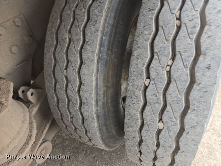 image for item EI4157 2007 Kenworth W900 ready mix truck