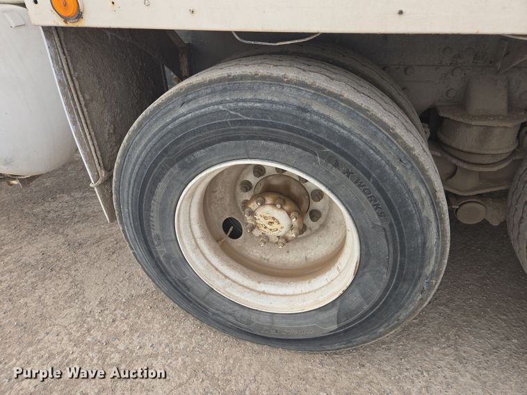 image for item EI4157 2007 Kenworth W900 ready mix truck