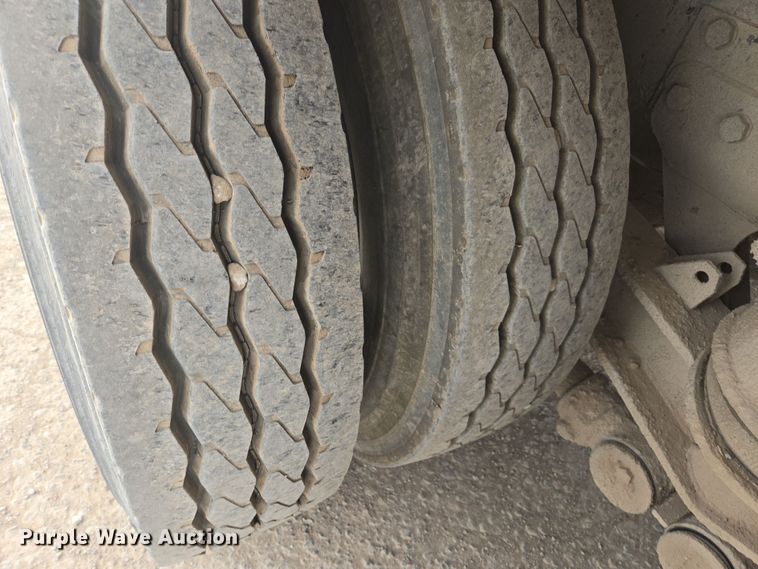 image for item EI4157 2007 Kenworth W900 ready mix truck