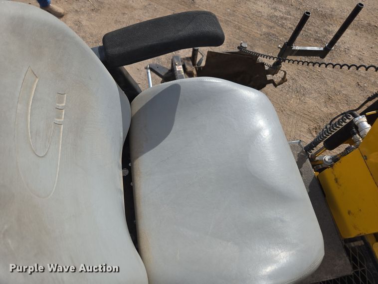 image for item EI4162 2020 Carlson CP85 paver