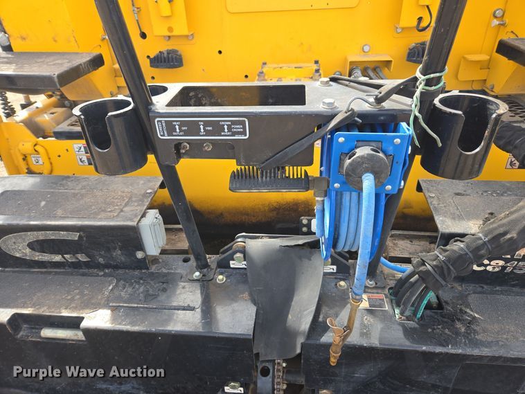 image for item EI4162 2020 Carlson CP85 paver