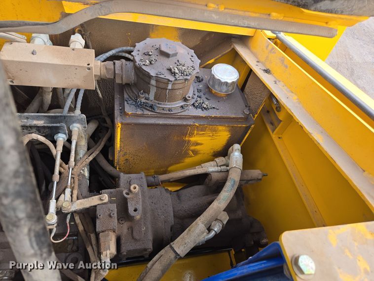 image for item EI4162 2020 Carlson CP85 paver