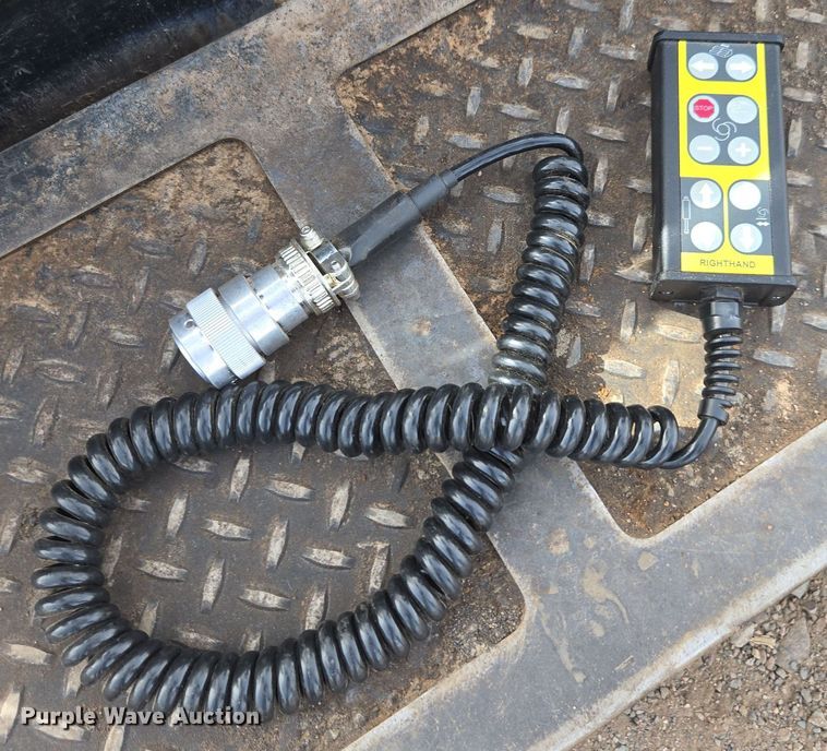 image for item EI4162 2020 Carlson CP85 paver