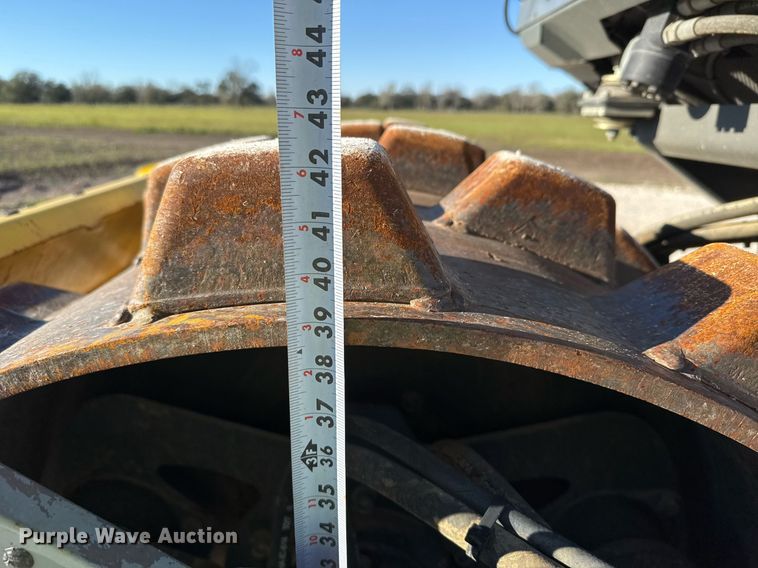 image for item EJ3390 2018 Wacker Neuson RC50P single drum vibratory roller