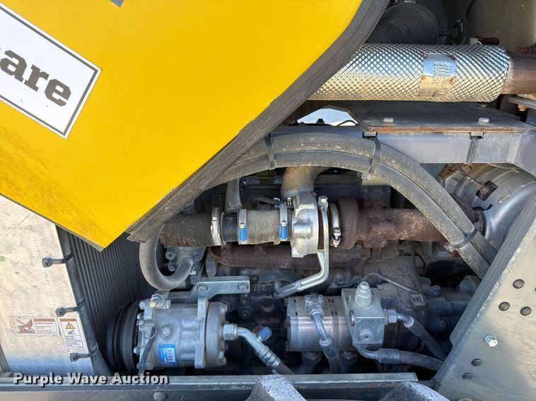 image for item EJ3390 2018 Wacker Neuson RC50P single drum vibratory roller