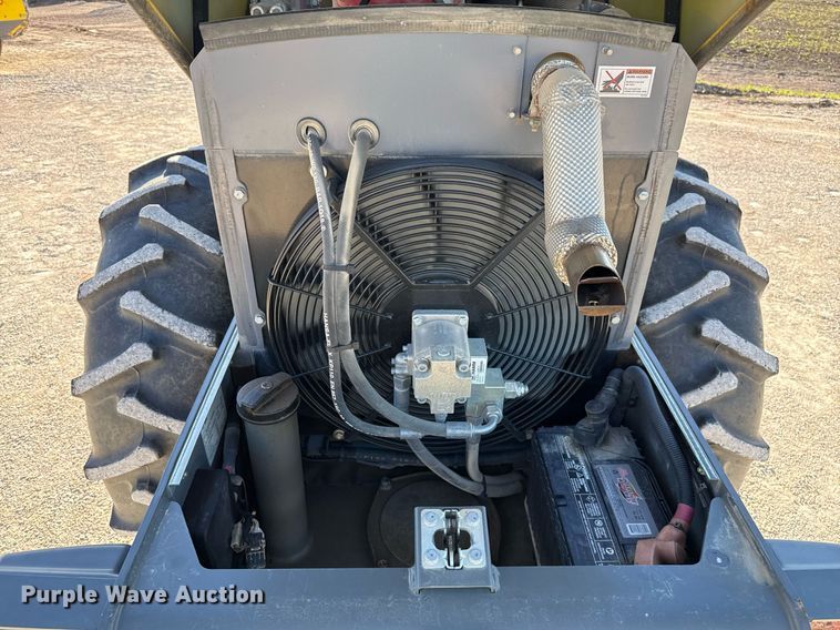 image for item EJ3390 2018 Wacker Neuson RC50P single drum vibratory roller