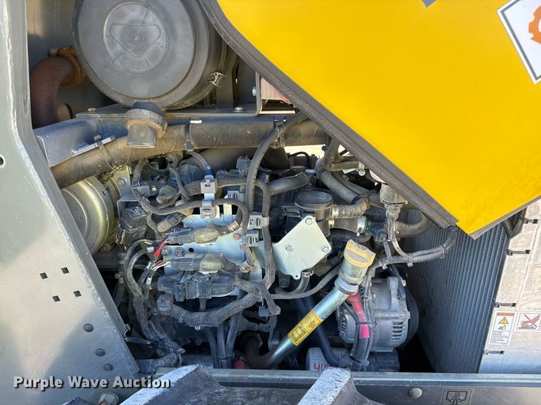 image for item EJ3390 2018 Wacker Neuson RC50P single drum vibratory roller