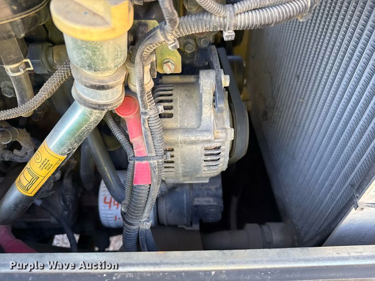 image for item EJ3390 2018 Wacker Neuson RC50P single drum vibratory roller