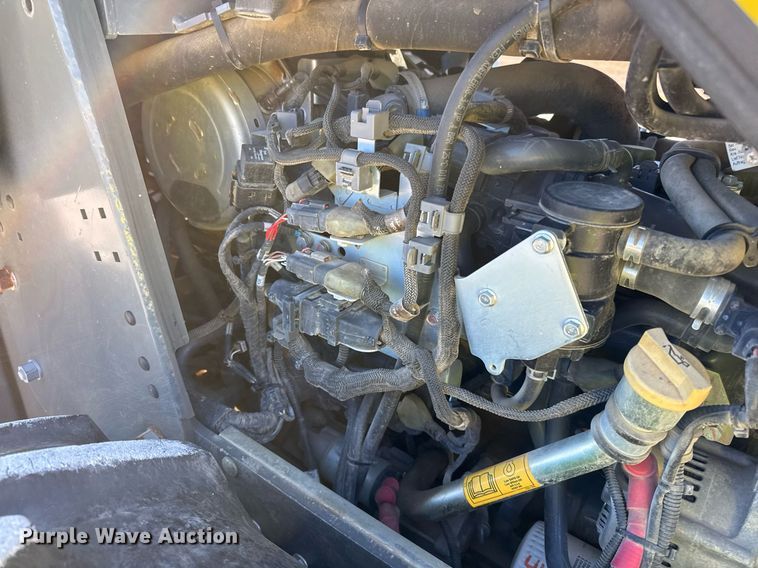 image for item EJ3390 2018 Wacker Neuson RC50P single drum vibratory roller