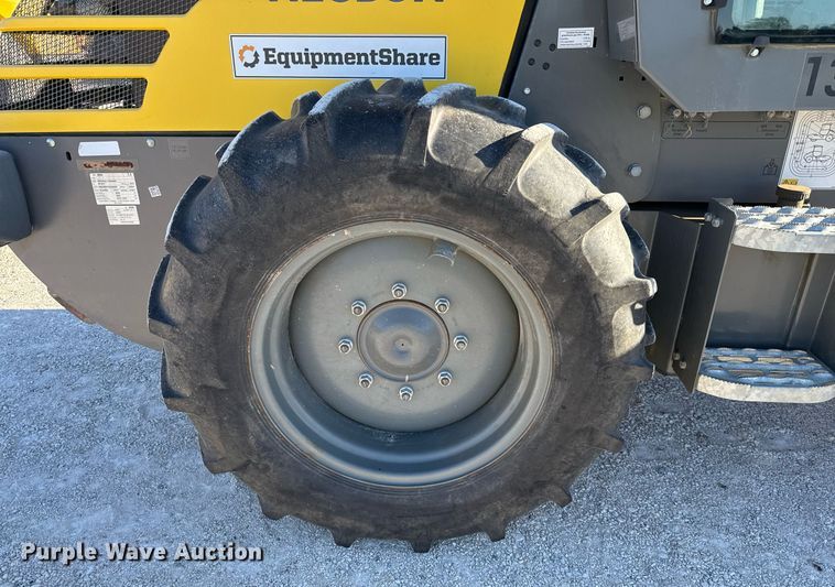 image for item EJ3390 2018 Wacker Neuson RC50P single drum vibratory roller