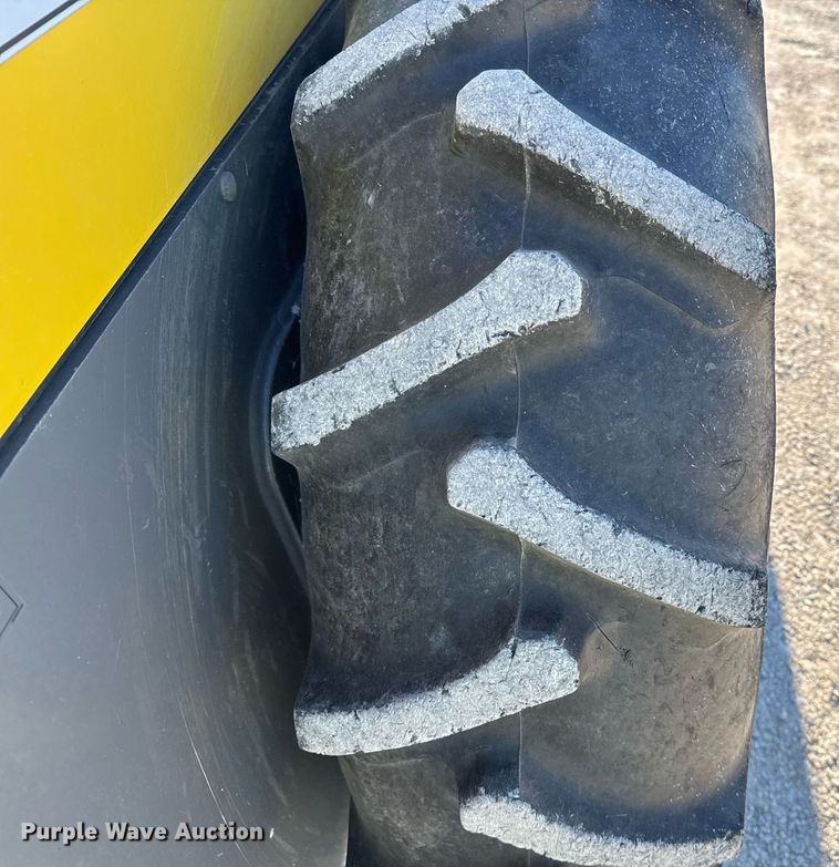 image for item EJ3390 2018 Wacker Neuson RC50P single drum vibratory roller