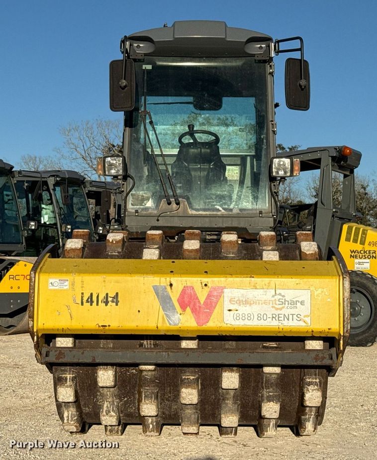 image for item EJ3400 2018 Wacker Neuson RC70P single drum vibratory roller