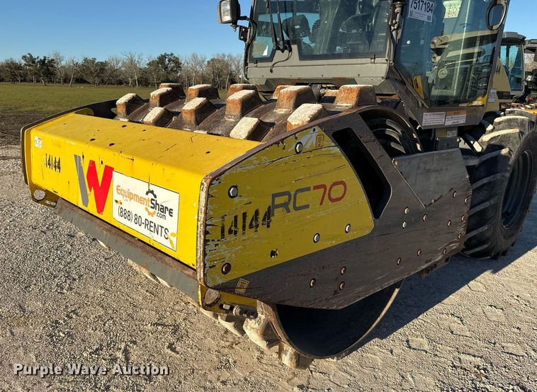 image for item EJ3400 2018 Wacker Neuson RC70P single drum vibratory roller