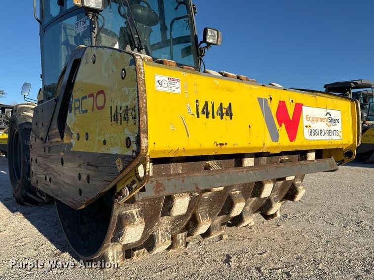 image for item EJ3400 2018 Wacker Neuson RC70P single drum vibratory roller