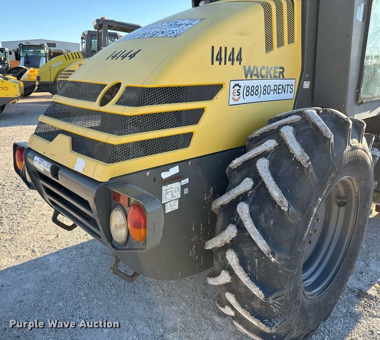 image for item EJ3400 2018 Wacker Neuson RC70P single drum vibratory roller