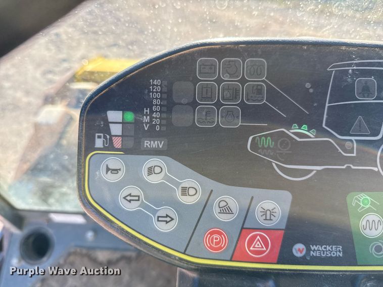 image for item EJ3400 2018 Wacker Neuson RC70P single drum vibratory roller