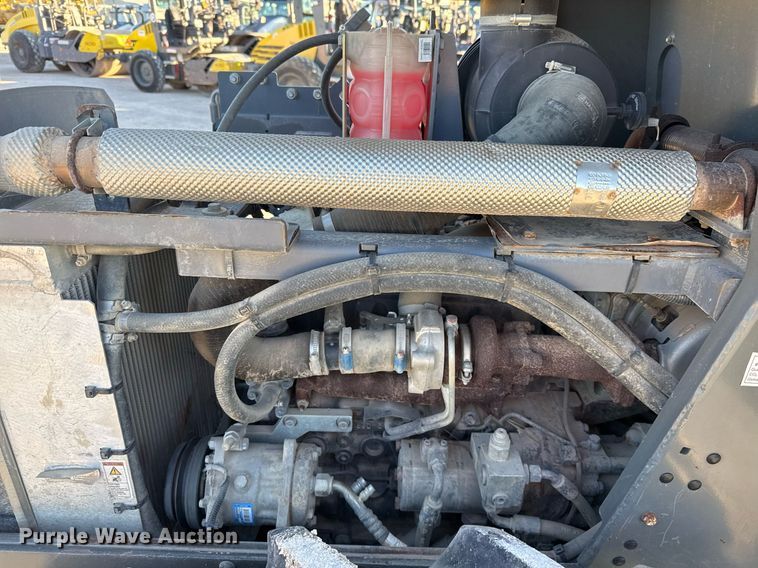 image for item EJ3400 2018 Wacker Neuson RC70P single drum vibratory roller