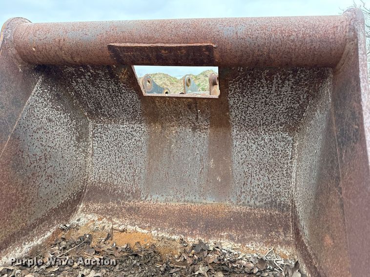 image for item EJ3479 TAG bucket