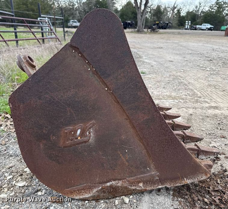 image for item EJ3479 TAG bucket