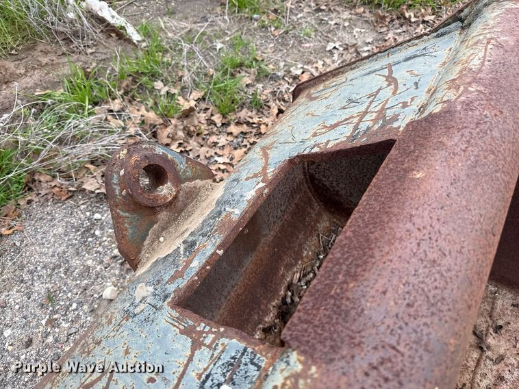 image for item EJ3479 TAG bucket