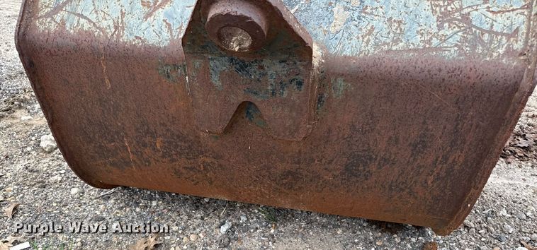 image for item EJ3479 TAG bucket