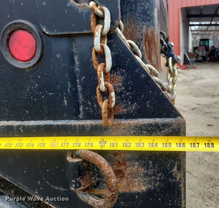 image for item EJ5367 2003 Chevrolet C8500 dump truck