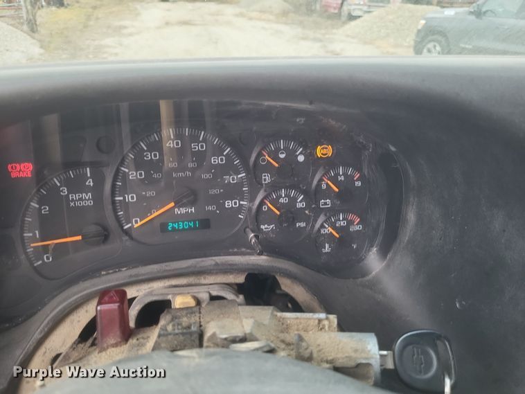 image for item EJ5367 2003 Chevrolet C8500 dump truck