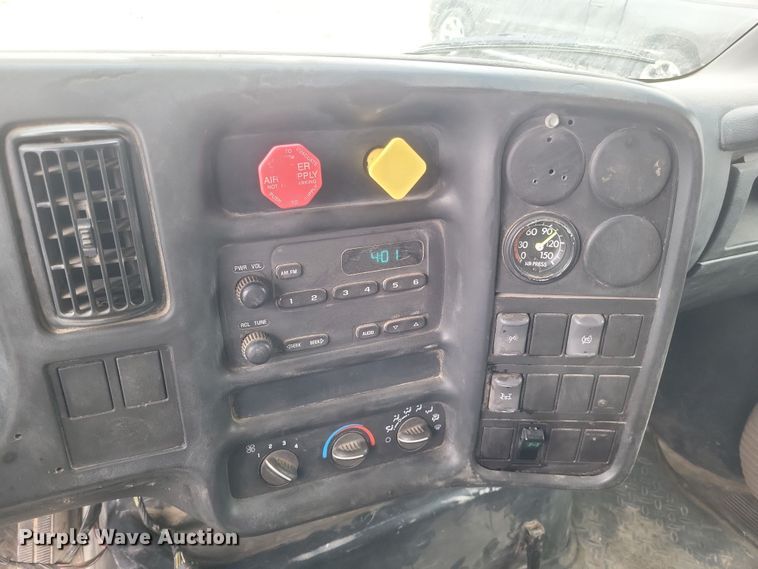 image for item EJ5367 2003 Chevrolet C8500 dump truck