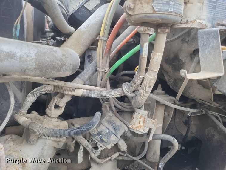 image for item EJ5367 2003 Chevrolet C8500 dump truck