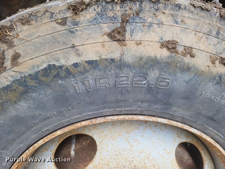 image for item EJ5367 2003 Chevrolet C8500 dump truck