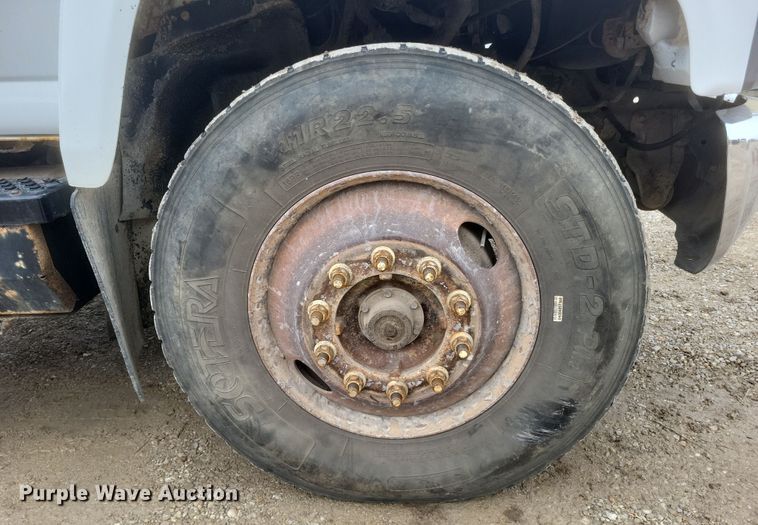 image for item EJ5367 2003 Chevrolet C8500 dump truck