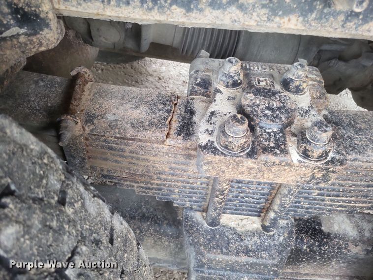 image for item EJ5367 2003 Chevrolet C8500 dump truck