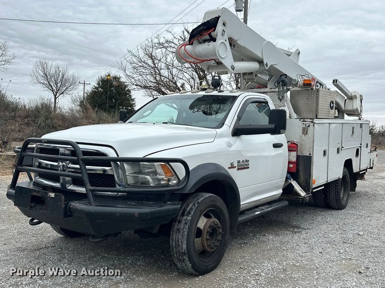 image for item EK0357 2014 Dodge Ram 5500HD bucket truck